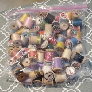Small Thread Wooden Spools 1/1/4 High